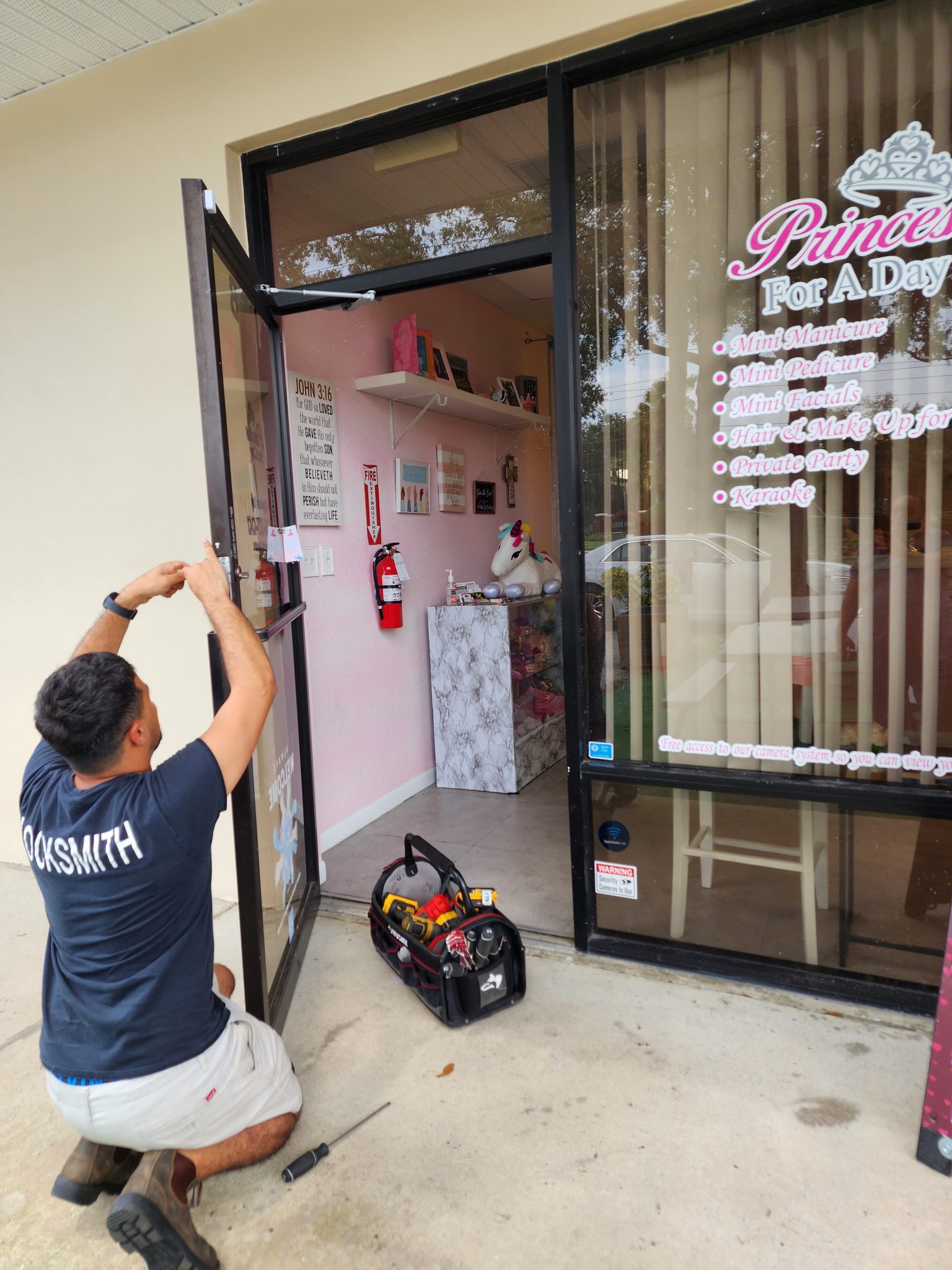 Residential locksmith service in Key West FL